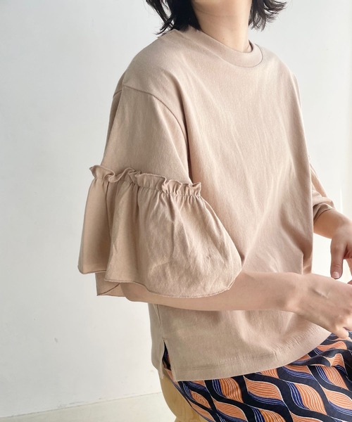 LOWRYS FARM（ローリーズファーム）の「ソデフリルＴシャツＳＳ　 907824（Tシャツ/カットソー・レディース・ホワイト/その他/ブラウン/ブラック・FREE）」の3枚目の写真