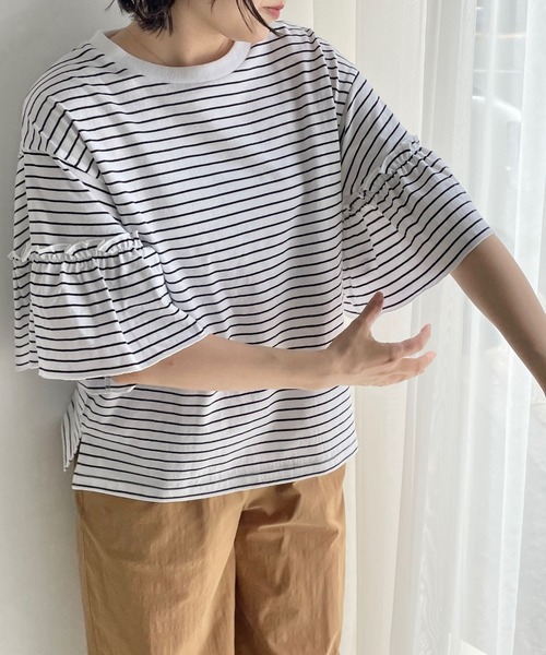 LOWRYS FARM（ローリーズファーム）の「ソデフリルＴシャツＳＳ　 907824（Tシャツ/カットソー・レディース・ホワイト/その他/ブラウン/ブラック・FREE）」の4枚目の写真