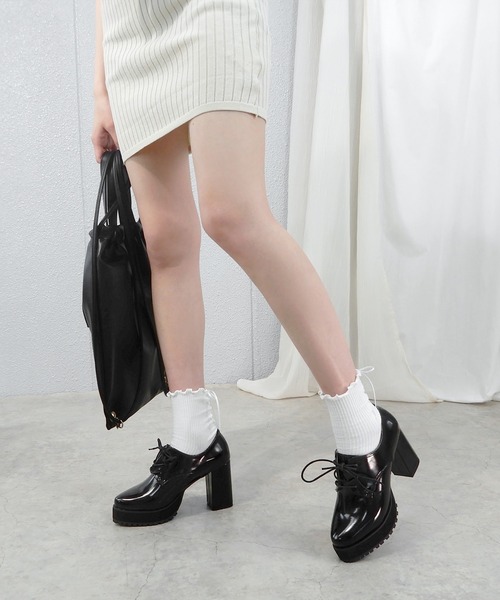 minia(ミニア)の「編み上げリボンソックス(ソックス/靴下・レディース・ベージュ/ブラック/ホワイト・FREE)」の16枚目の写真