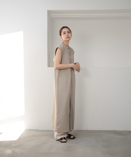 lawgy（ラウジー）の「neck 2way hem piping vest / ネック2wayヘムパイピングベスト（ベスト・レディース・ベージュ/モカ・FREE）」の16枚目の写真