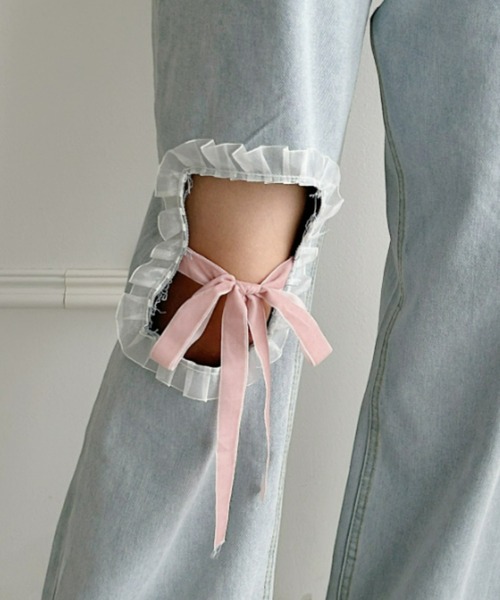 Loueme（ルエム）の「リボンノットデニムパンツ（デニムパンツ・レディース・ライトブルー・M/S）」の10枚目の写真