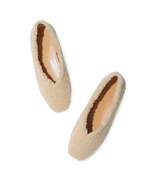 Juze（ジュゼ）の「ボアフラットパンプス（バレエシューズ・レディース・ブラック/ピンク/ベージュ系その他2・23.0cm/23.5cm/24.0cm）」の12枚目の写真