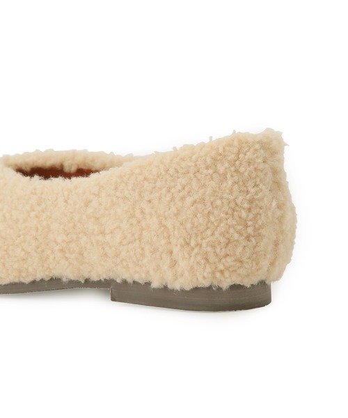 Juze（ジュゼ）の「ボアフラットパンプス（バレエシューズ・レディース・ブラック/ピンク/ベージュ系その他2・23.0cm/23.5cm/24.0cm）」の14枚目の写真