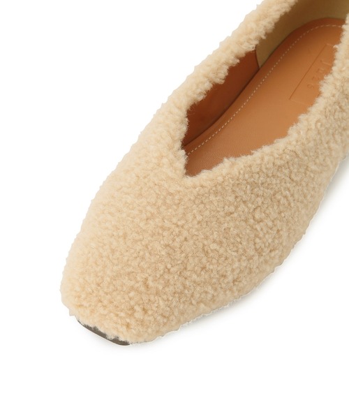 Juze（ジュゼ）の「ボアフラットパンプス（バレエシューズ・レディース・ブラック/ピンク/ベージュ系その他2・23.0cm/23.5cm/24.0cm）」の16枚目の写真