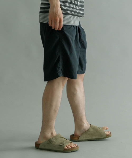 URBAN RESEARCH（アーバンリサーチ）の「『Sサイズあり』ナイロンアクティブタックショーツ（その他パンツ・メンズ・ナチュラル/ネイビー/オリーブ/ブルー・SMALL/MEDIUM/LARGE）」の3枚目の写真