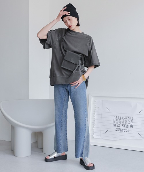 LOWRYS FARM(ローリーズファーム)の「ピグメントBIGプルオーバー 970322(Tシャツ/カットソー・レディース・パープル/アイボリー/グレー/チャコールグレー・FREE)」の6枚目の写真