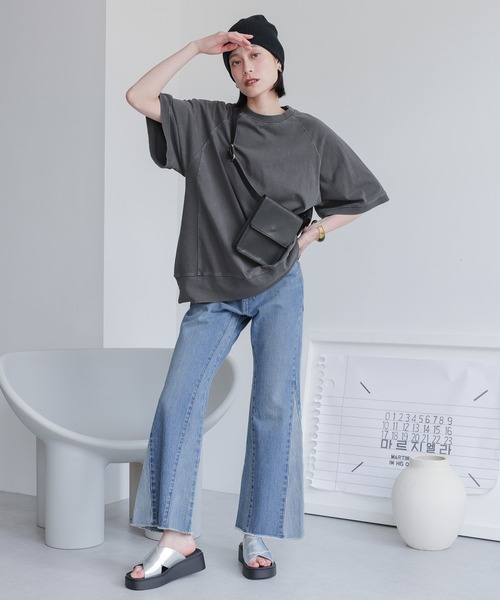 LOWRYS FARM(ローリーズファーム)の「ピグメントBIGプルオーバー 970322(Tシャツ/カットソー・レディース・パープル/アイボリー/グレー/チャコールグレー・FREE)」の7枚目の写真