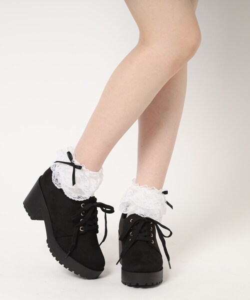 cs T&P（シーエスティーアンドピー）の「【らくちん履き心地】厚底レースアップパンプス（パンプス・レディース・ブラック/ホワイト/ブラック系/ブルー系その他2/ワイン系/ブラック系2・L/S/M/LL）」の3枚目の写真