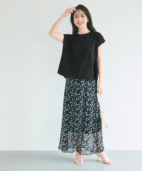 coca(coca)(コカ)の「フレンチスリーブテールカットTシャツ(Tシャツ/カットソー・レディース・ホワイト/ブラック/ベージュ/ブルー/グレイッシュベージュ/イエロー/A/B/ピンク/ブラウン・M/L/S)」の11枚目の写真