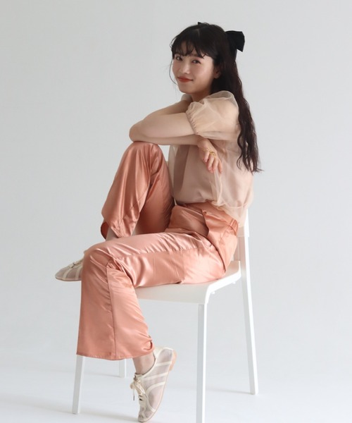 muguet(ミュゲ)の「gloss satin flare pants(スラックス・レディース・オレンジ/アイボリー・FREE)」の9枚目の写真