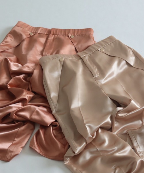 muguet(ミュゲ)の「gloss satin flare pants(スラックス・レディース・オレンジ/アイボリー・FREE)」の18枚目の写真