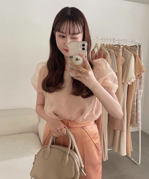 muguet(ミュゲ)の「gloss satin flare pants(スラックス・レディース・オレンジ/アイボリー・FREE)」の19枚目の写真