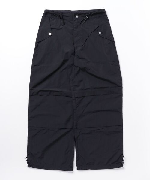 shesame(シーセム)の「膝タック入りナイロンパンツ(その他パンツ・レディース・ブラック/グレー/ネイビー・MEDIUM/LARGE)」の21枚目の写真