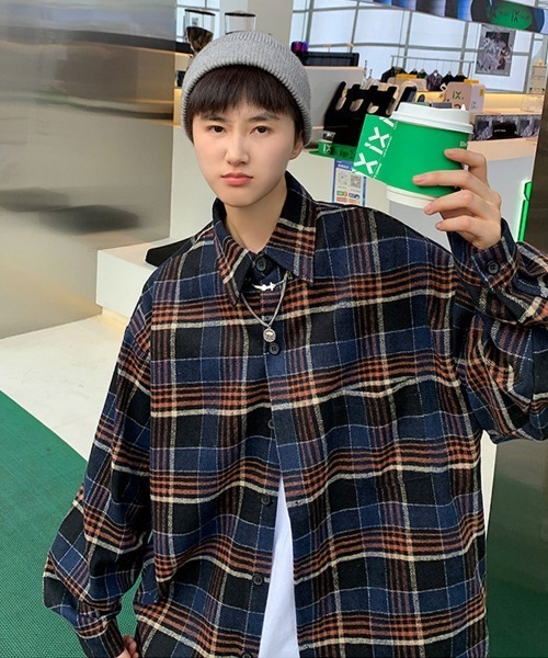 Ressaca（レサーカ）の「オーバーサイズ レギュラーカラー長袖チェックシャツ（シャツ/ブラウス・メンズ・オフホワイト/ネイビー/ベージュ・XXL/M/L/XL）」の7枚目の写真