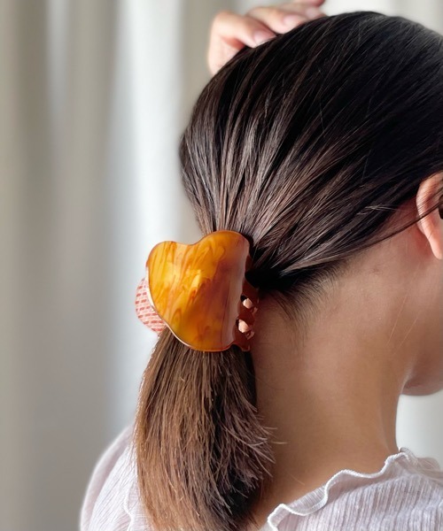 tone(トーン)の「【KuKuLu TOKYO】チェック ツートン バンスクリップ(バレッタ/ヘアクリップ・レディース・グリーン系その他/ベージュ系その他/レッド系その他/ブラウン系その他・FREE)」の20枚目の写真