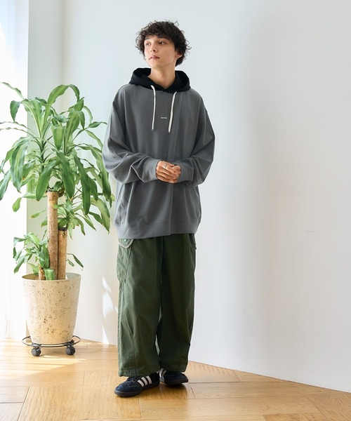 RAGEBLUE（レイジブルー）の「プチ刺繍/切り替えデザインルーズテックパーカー（パーカー・メンズ・グリーン/ブルー/グレー/ホワイト・MEDIUM/LARGE）」の8枚目の写真