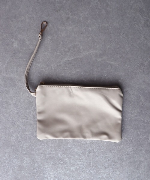 BLUEEAST（ブルーイースト）の「チェーンハンドルキルティングトートバッグ（トートバッグ・レディース・ブラック/ベージュ・FREE）」の18枚目の写真