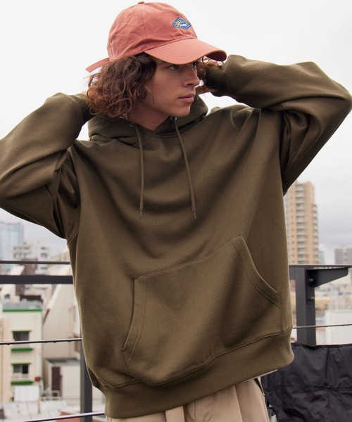 BARK MANHATTAN（バークマンハッタン）の「ヘビーウェイトUSAコットン ビッグシルエット 裏起毛プルオーバーパーカー（パーカー・メンズ・グレイッシュブルー/ブラック/アッシュグレー/モカ/ベージュ/カーキ・L/M）」の3枚目の写真