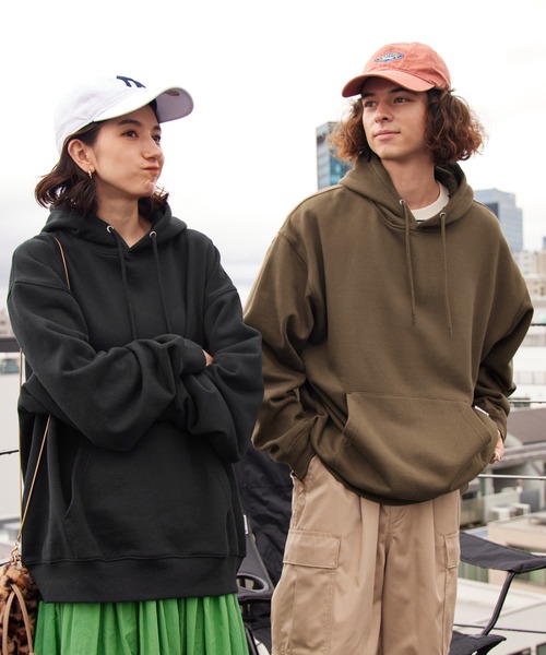 BARK MANHATTAN（バークマンハッタン）の「ヘビーウェイトUSAコットン ビッグシルエット 裏起毛プルオーバーパーカー（パーカー・メンズ・グレイッシュブルー/ブラック/アッシュグレー/モカ/ベージュ/カーキ・L/M）」の8枚目の写真