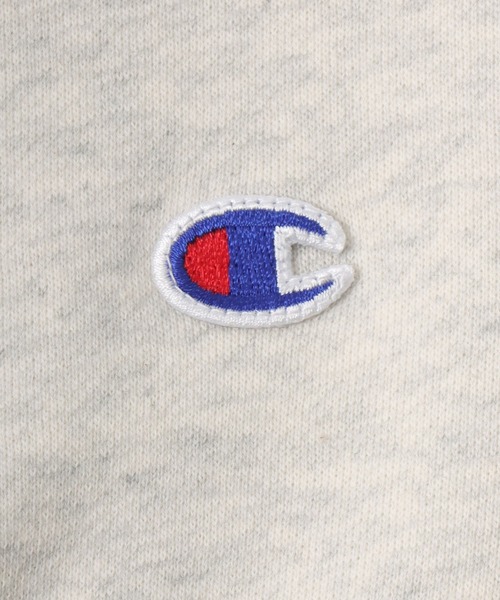 Champion(チャンピオン)の「Champion/チャンピオン 裏起毛 コットンUSA ワンポイントロゴ クルーネックスウェットトレーナー レディース メンズ(スウェット・メンズ・グレー/オートミール/ネイビー/ダークグリーン/ブラック/ダークグレー/オリーブ・XL/L/M)」の19枚目の写真