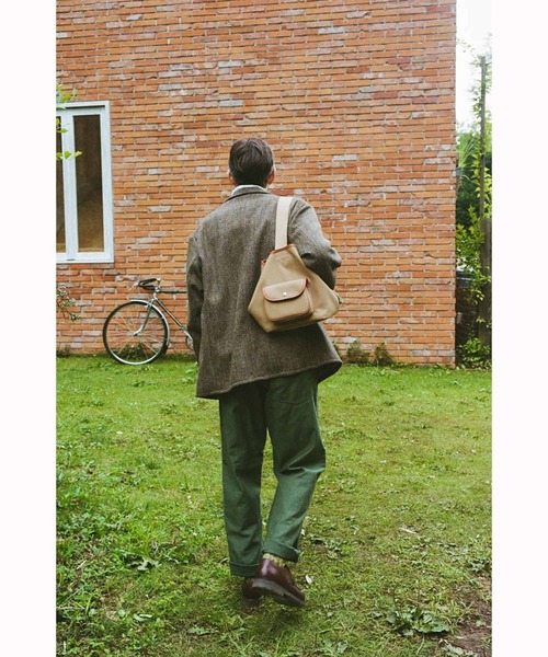 BRADY（ブレディー）の「Brady | GILPIN SMALL（ショルダーバッグ・レディース・ブラック/カーキ・ONE）」の17枚目の写真