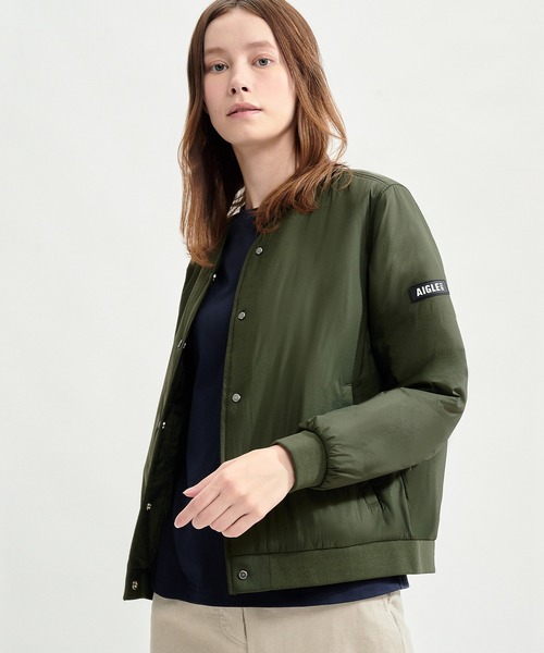 AIGLE(エーグル)の「DUPONT SORONA中綿 撥水 インサレーションVネックジャケット / ダウンジャケット / パファージャケット(ダウンジャケット/コート・レディース・モスグリーン/ネイビー/ブラウン・38/40/36)」の10枚目の写真