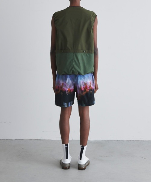 yoshiokubo(ヨシオクボ)の「yoshiokubo ヨシオクボ / RV CROSS LINE VEST リバーシブルクロスラインベスト / YKS24509(ベスト・メンズ・カーキ/ブラック・3)」の9枚目の写真
