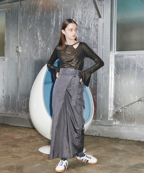 VIOLETTA（ヴィオレッタ）の「グロッシーアシンメトリートップス
