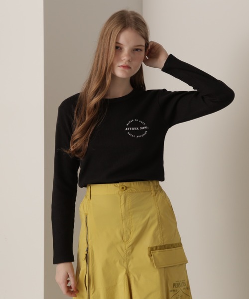 AVIREX（アヴィレックス）の「WAFFLE STENCIL PRINT T-SHIRT/ワッフルステンシルプリントティーシャツ（Tシャツ/カットソー・レディース・ホワイト/ブラック/オリーブ・MEDIUM/SMALL）」の4枚目の写真