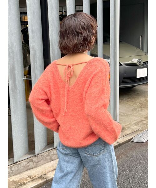 Ungrid（アングリッド）の「起毛デザインＶネックニット（ニット/セーター・レディース・ヘザーグレー/オレンジ/グリーン/チャコールグレー・FREE）」の6枚目の写真