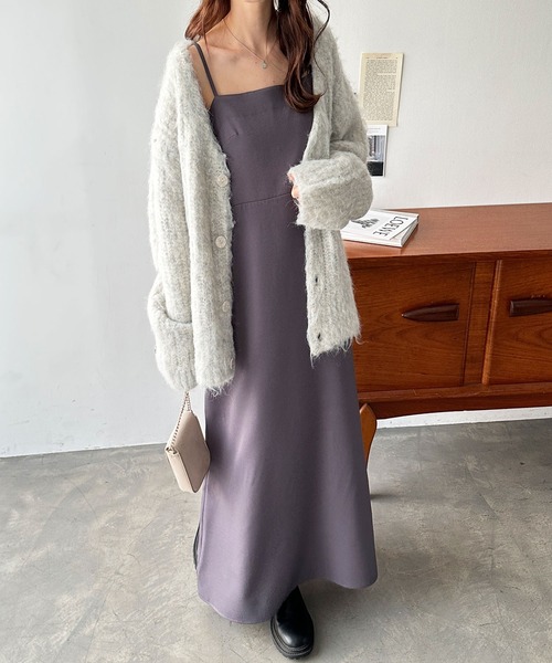 GeeRA(ジーラ)の「バックストラップデザインキャミワンピース(ワンピース・レディース・ブラック/アイボリー/チャコールグレー・MEDIUM/X-LARGE/LARGE)」の19枚目の写真