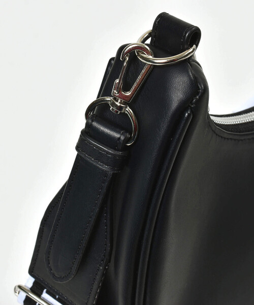 ZIDDY（ジディ）の「【 ニコ☆プチ 掲載 】ハーフムーンショルダーバッグ（ショルダーバッグ・キッズ・グレー/ブラック・FREE）」の8枚目の写真