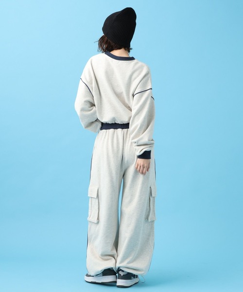 PBLIM（ページボーイリム）の「PAGEBOYLIM/バイカラーVショートプル（スウェット・レディース・杢グレー/チャコールグレー/グリーン・FREE）」の9枚目の写真