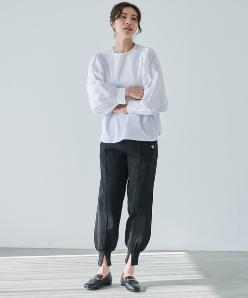 Arnold Palmer(アーノルドパーマー)の「ニット ジョガーパンツ(その他パンツ・レディース・アイボリー/ブラック・S/M/L)」の15枚目の写真