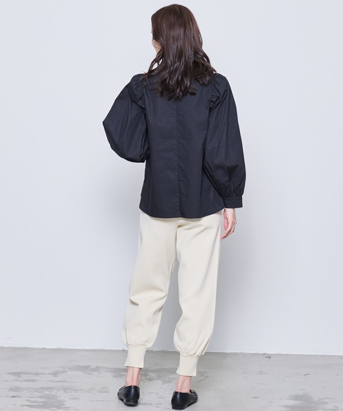 Arnold Palmer(アーノルドパーマー)の「ニット ジョガーパンツ(その他パンツ・レディース・アイボリー/ブラック・S/M/L)」の7枚目の写真