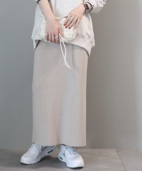 AMERICAN HOLIC（アメリカンホリック）の「総針ニットタイトスカート（スカート・レディース・ベージュ系その他2/ブラック・S/L/M）」の5枚目の写真