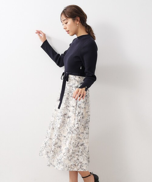 index（インデックス）の「◆≪美人百花掲載≫ リブニット×シアーフラワーワンピース【抗ピル/洗濯機洗い可】（ワンピース・レディース・チャコール/ベージュ系その他7/ネイビー系4・40/38/42/36）」の3枚目の写真