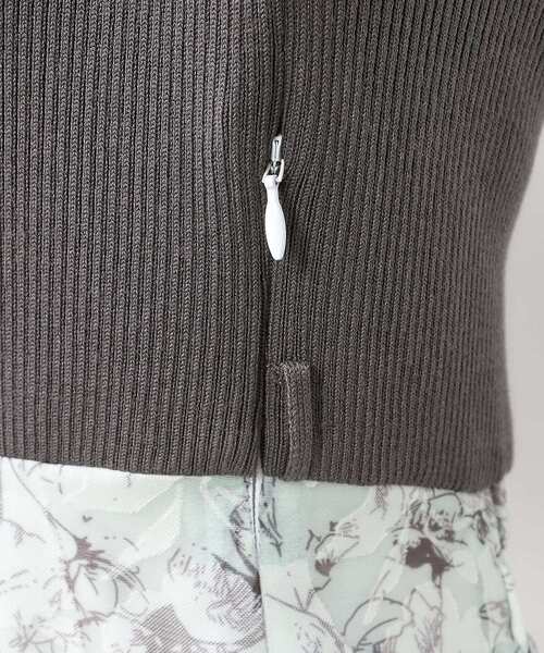 index（インデックス）の「◆≪美人百花掲載≫ リブニット×シアーフラワーワンピース【抗ピル/洗濯機洗い可】（ワンピース・レディース・チャコール/ベージュ系その他7/ネイビー系4・40/38/42/36）」の8枚目の写真