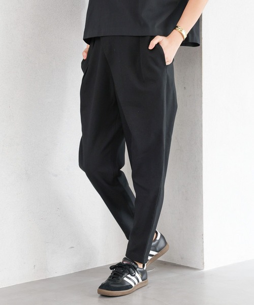 HEREIAM(ヘレイアム)の「【HEREIAM】アシメタックツイルパンツ(その他パンツ・レディース・ブラック/オフホワイト・SMALL/MEDIUM)」の2枚目の写真