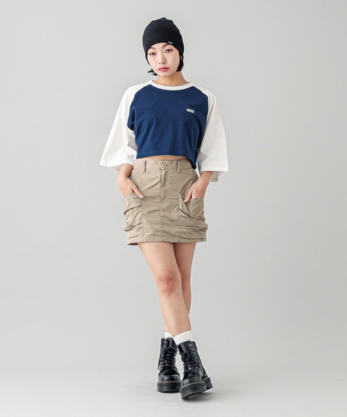 X-girl（エックスガール）の「BOX LOGO B/B TEE（Tシャツ/カットソー・レディース・ホワイト/ベージュ/ネイビー・S/M）」の6枚目の写真