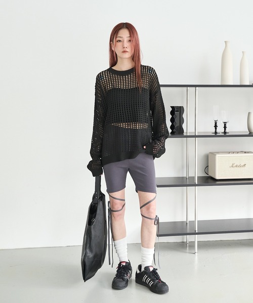 UNE MANSION（ユヌマンション）の「【バレエコアルック】【運動ウェア/ヨガウェアおすすめ】ストラップリボンレイヤードレギンスバイカーパンツ（その他パンツ・レディース・チャコール/アイボリー/ブラック・FREE）」の21枚目の写真