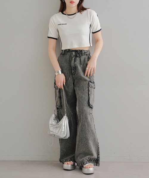 Chico(チコ)の「ライン配色胸刺繍T(Tシャツ/カットソー・レディース・ホワイト/ブルー/ブラック・FREE)」の9枚目の写真