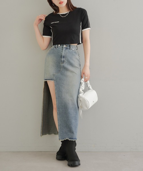 Chico(チコ)の「ライン配色胸刺繍T(Tシャツ/カットソー・レディース・ホワイト/ブルー/ブラック・FREE)」の14枚目の写真