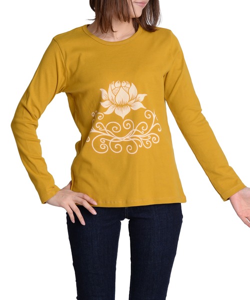 MARAI(マーライ)の「【MARAI】ロータスロングスリーブTシャツ(Tシャツ/カットソー・レディース・キャメル/マジェンタ/カーキ系/マスタード/ブラック・FREE)」の4枚目の写真