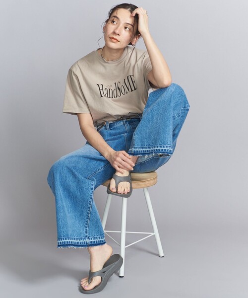 OOFOS（ウーフォス）の「＜OOFOS＞OOriginal サンダル（サンダル・レディース・ベージュ/グレー/ブラック・7/6/8）」の19枚目の写真