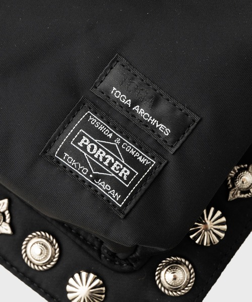 TOGA VIRILIS（トーガ ビリリース）の「Shoulder pouch PORTER SP（ショルダーバッグ・メンズ・グリーン/ブラック・FREE）」の20枚目の写真
