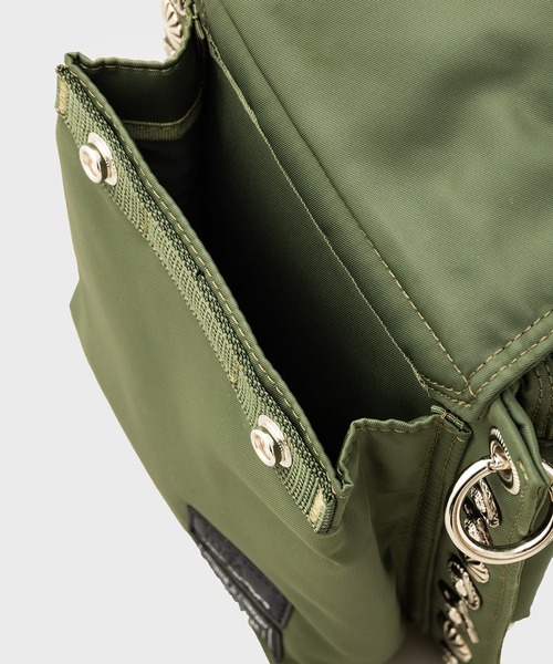 TOGA VIRILIS（トーガ ビリリース）の「Shoulder pouch PORTER SP（ショルダーバッグ・メンズ・グリーン/ブラック・FREE）」の10枚目の写真