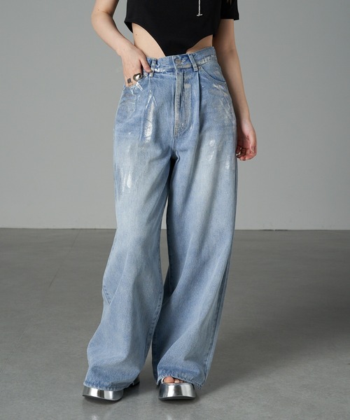 RAY CASSIN（レイカズン）の「【サイズ展開あり】箔プリントデニムパンツ（デニムパンツ・レディース・ブルー/グレー/ライトブルー・2/1/0）」の15枚目の写真