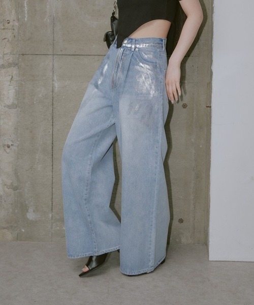 RAY CASSIN（レイカズン）の「【サイズ展開あり】箔プリントデニムパンツ（デニムパンツ・レディース・ブルー/グレー/ライトブルー・2/1/0）」の12枚目の写真