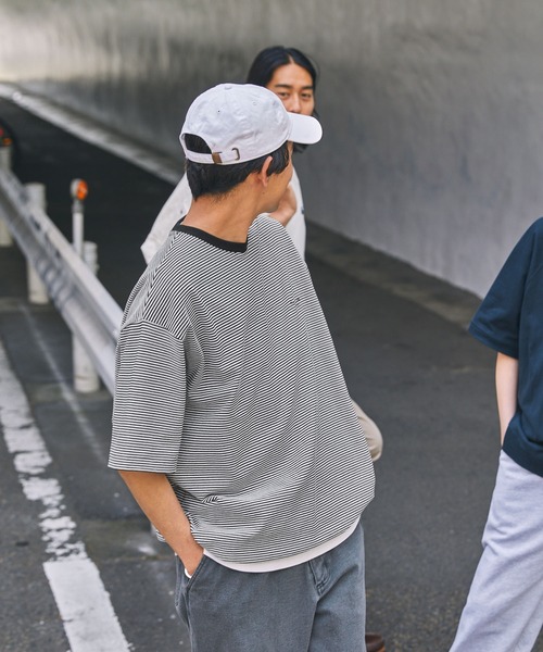 THE CRAFT CREW PRODUCTS（ザクラフトクループロダクツ）の「ドロスト ファンクショナルファブリック ビッグシルエット ボーダークルーネック半袖Tシャツ / 抗菌・防臭【THE CRAFT CREW PRODUCTS】（Tシャツ/カットソー・メンズ・ダークグリーン/ダークブラウン/ダークネイビー/ホワイト/グレイッシュベージュ/ブラック/チャコール・S/L/M）」の15枚目の写真